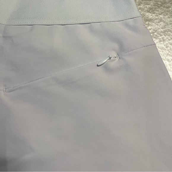 Greg Norman NWOT white skort size small - Picture 6 of 9